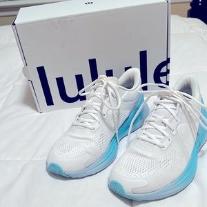 Lululemon BlissFeel Run shoes